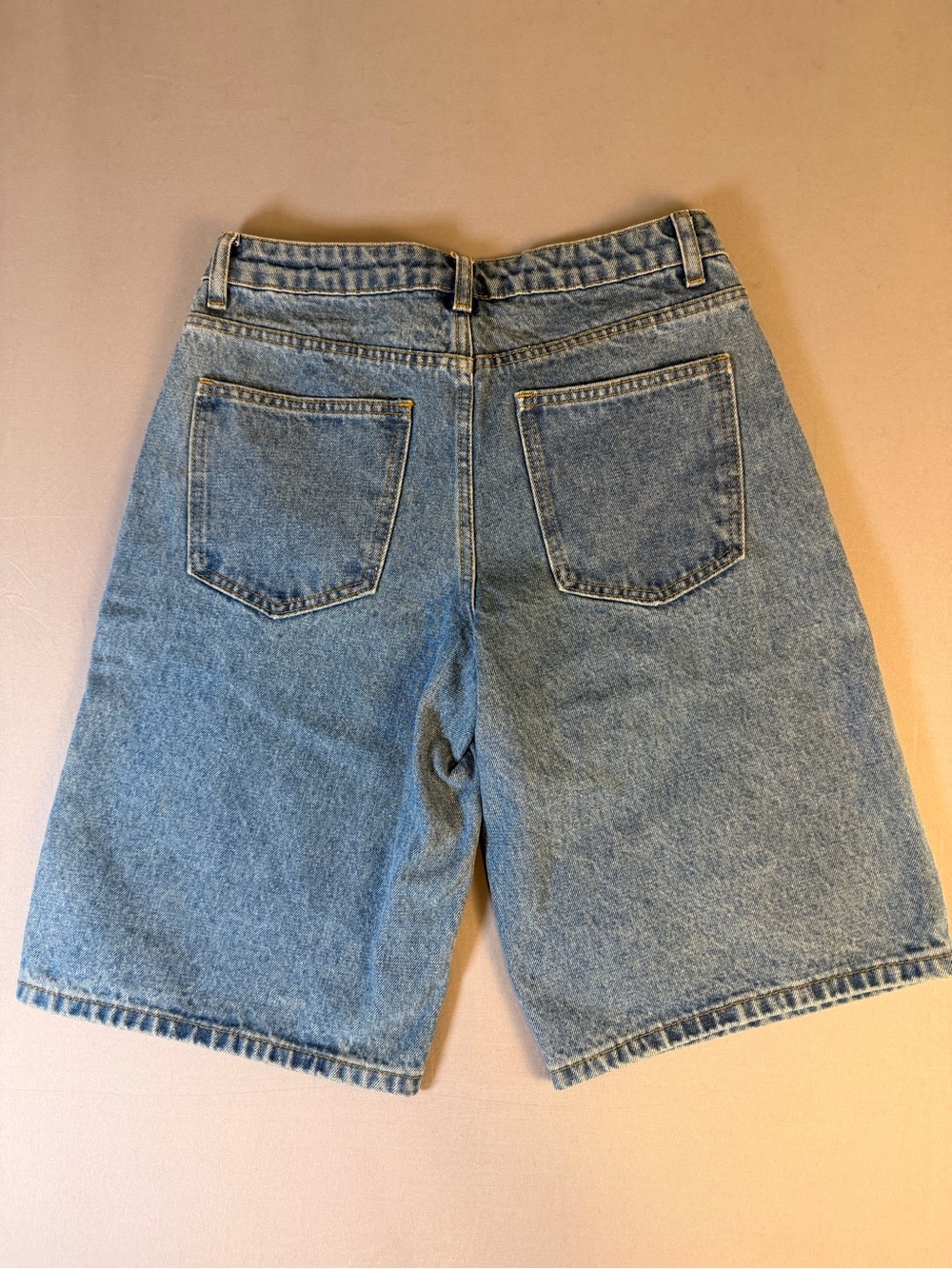 Edikted XS Women's Light Blue Denim Bermuda Shorts New With Tags - Picture 8 of 9